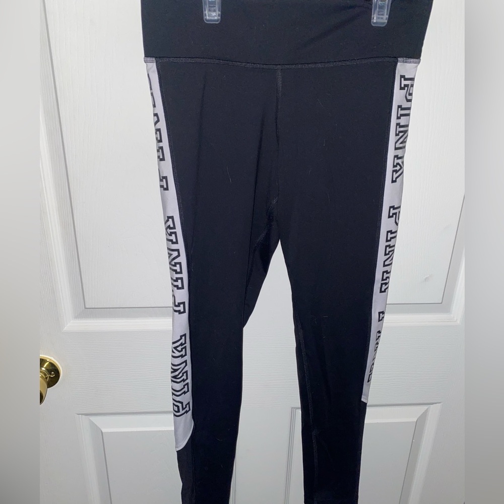 Victoria’s Secret PINK Ultimate Leggings